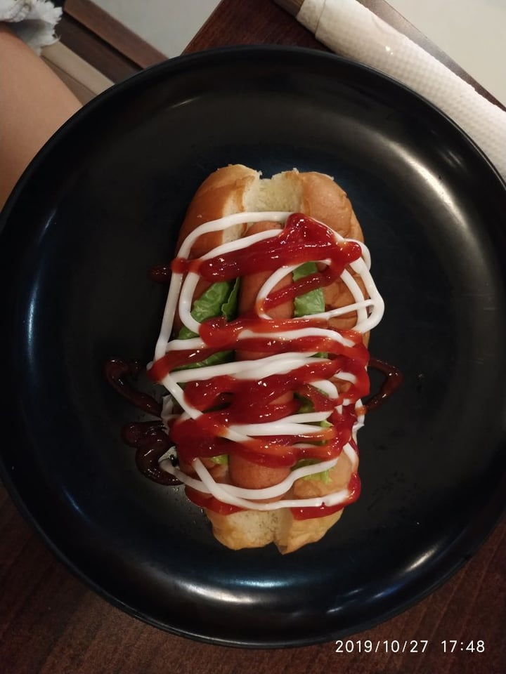 photo of De Loving Heart Vegan Hot Dog shared by @avosourdough on  27 Oct 2019 - review