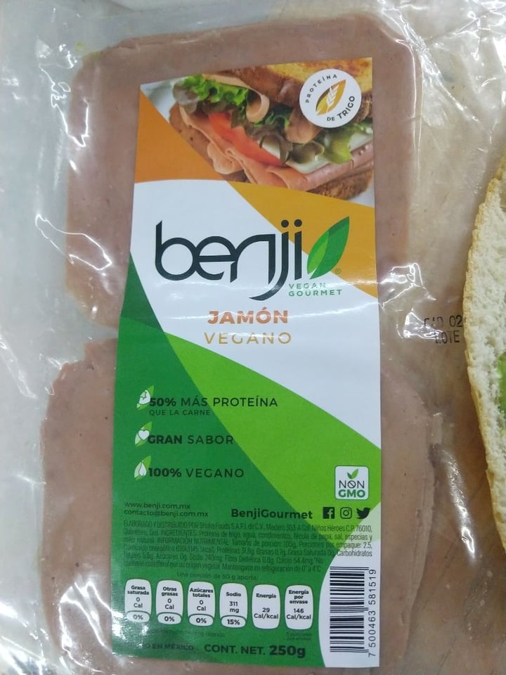 photo of Benji Vegan Gourmet Jamón Vegano shared by @fedo on  18 Dec 2019 - review