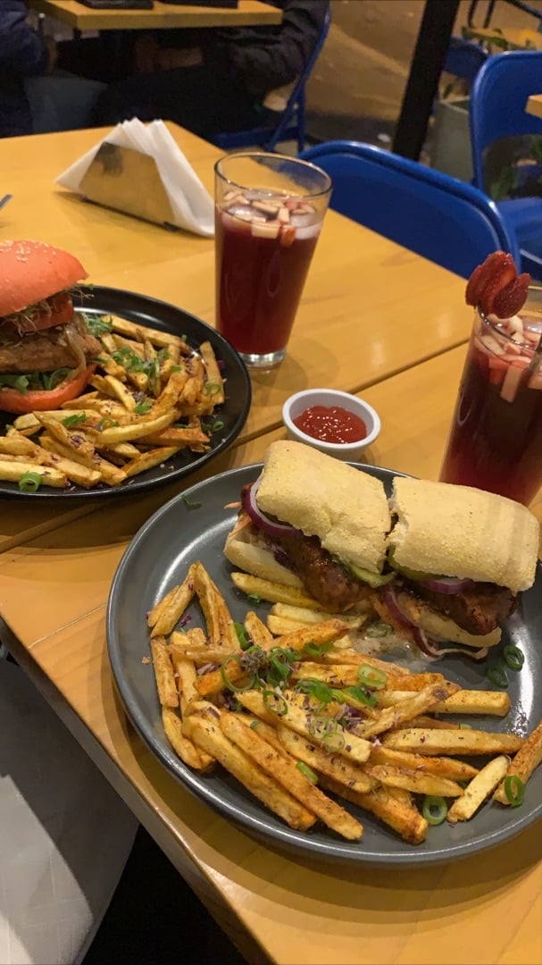 photo of Moonrise Comida Vegana MOONRIB shared by @melodieolivares on  15 Feb 2020 - review