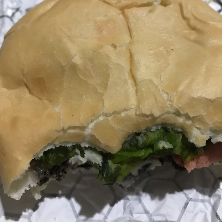 photo of A lo gordo Hamburguesa veggie shared by @lour11 on  09 Jul 2022 - review