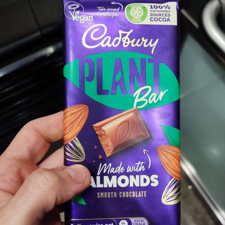photo of Cadbury Almond shared by @fitveganactivist on  14 Oct 2022 - review