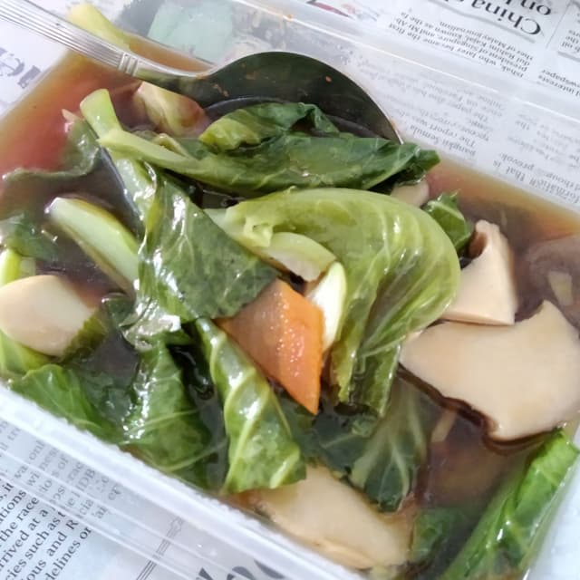 菜肴“Stir Fried Baby Kai Lan”的照片