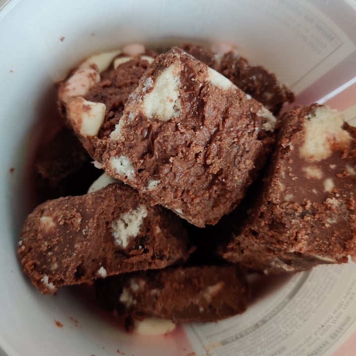 photo of Morrisons Rocky road mini bites shared by @cr0vegan on  24 Mar 2021 - review