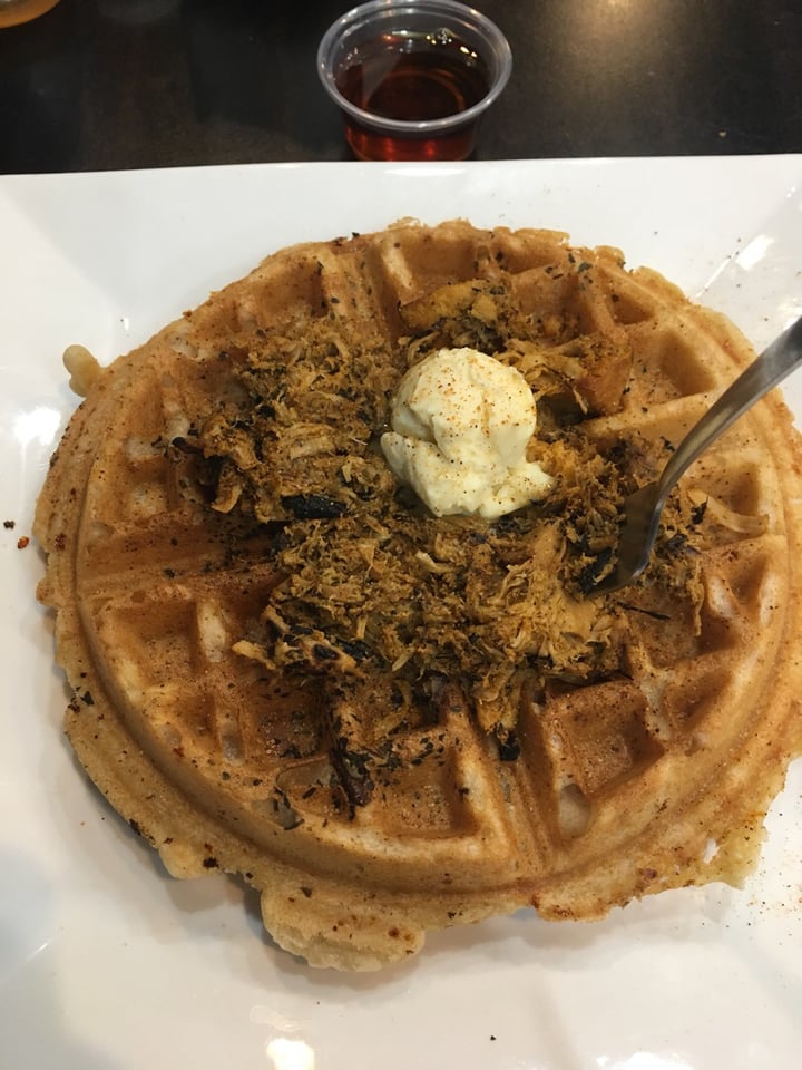 photo of The Buzz Coffee & Cafe Cajun ‘Chicken’ Waffle shared by @roostersrule on  24 Jul 2018 - review