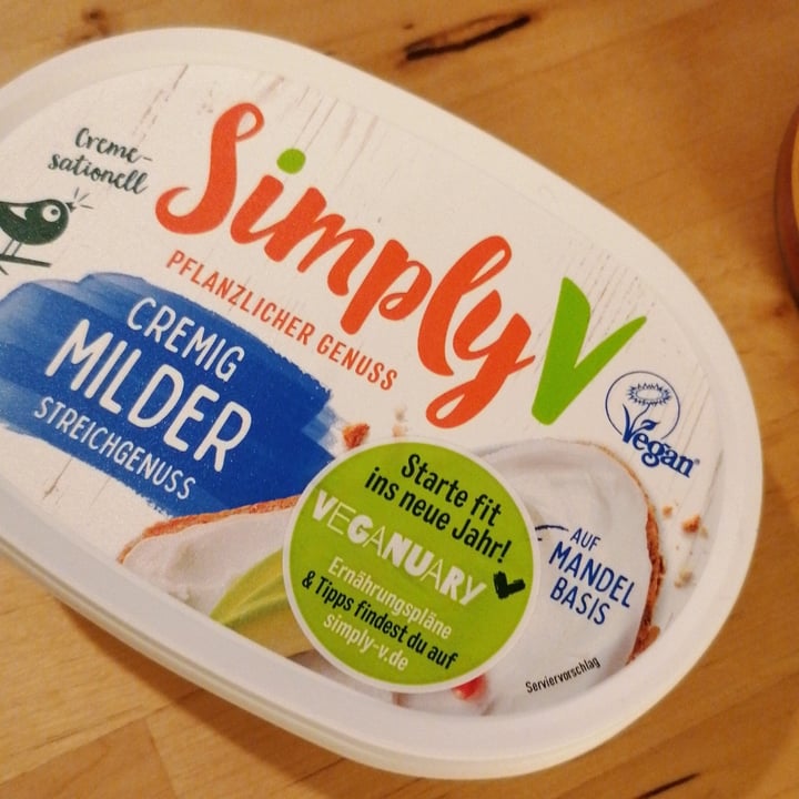 photo of Simply V Gourmet Spread Mild shared by @lauratitren on  21 Feb 2022 - review