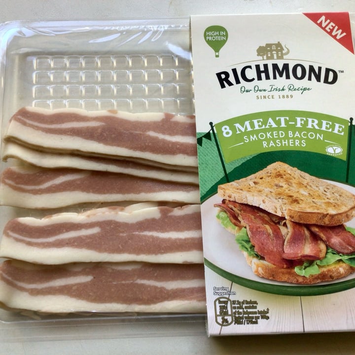 photo of Richmond Richmond Meat Free Smoked Bacon Rashers shared by @nobloodnotears on  10 Dec 2021 - review