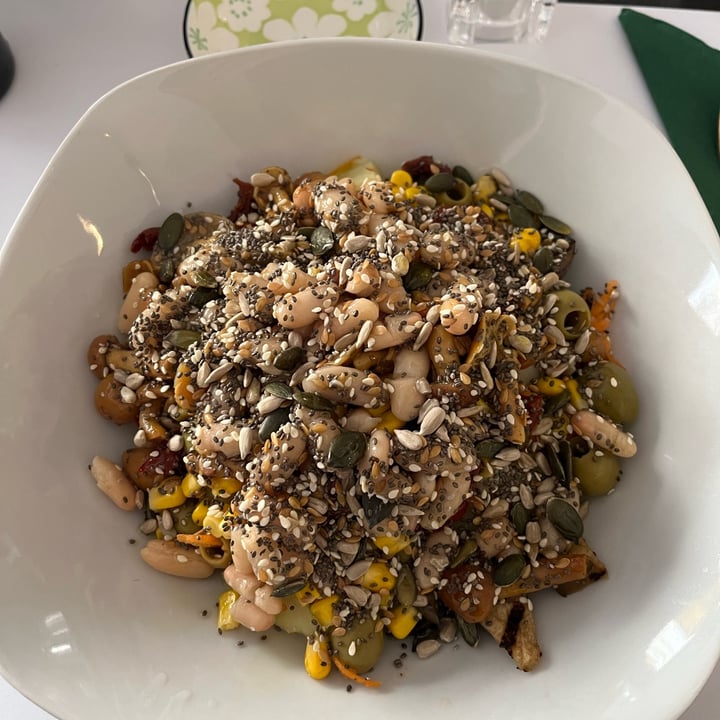 review photo of Green Insalata shared by @cicciamaxgilda on 01 Apr 2022 - review