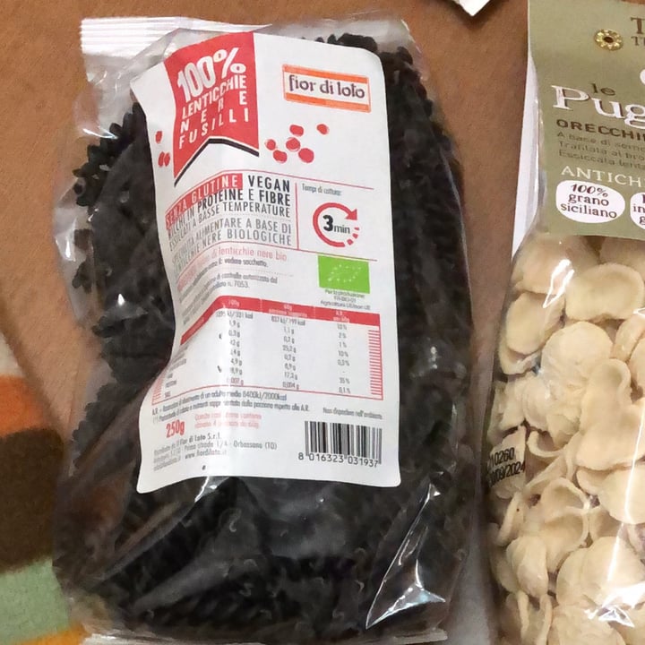 review photo of Fior di Loto 100% fusilli lenticchie nere shared by @chiaradauria on 10 Mar 2022 - review