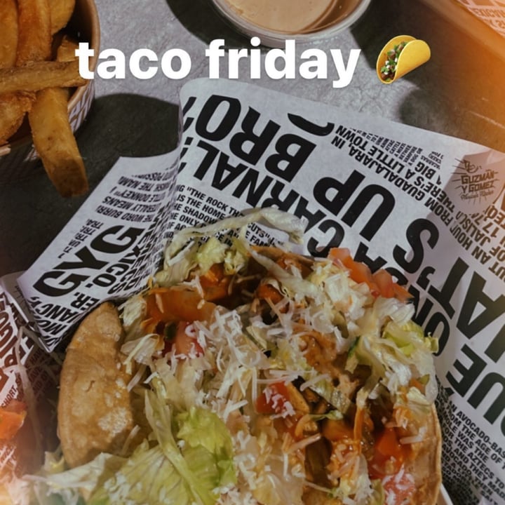 photo of Guzman Y Gomez Hard Taco with tofu rancheros shared by @sivxniii on  23 Aug 2022 - review
