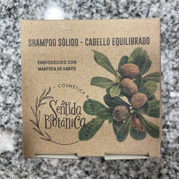 photo of Sentida Botánica Shampoo sólido cabello equilibrado shared by @juliangsibecas on  24 Dec 2021 - review