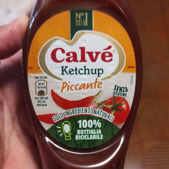 photo of Calvé Ketchup piccante shared by @sissykay on  31 Jul 2022 - review