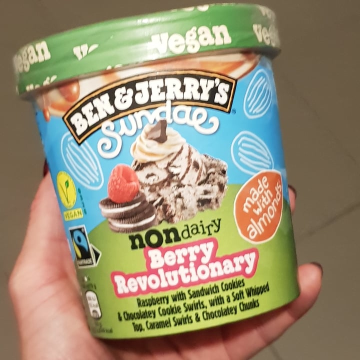 photo of Ben & Jerry's Sundae Non Dairy Berry Revolutionary shared by @vanpanda on  17 Dec 2022 - review