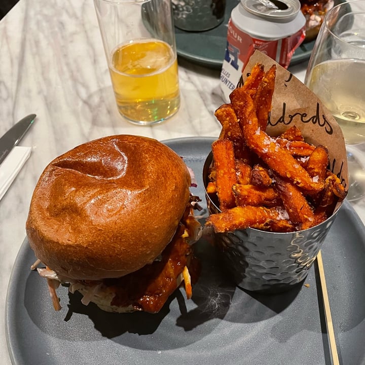 photo of Mildreds Covent Garden bbq pulled pok shared by @alicelook on  17 Nov 2022 - review