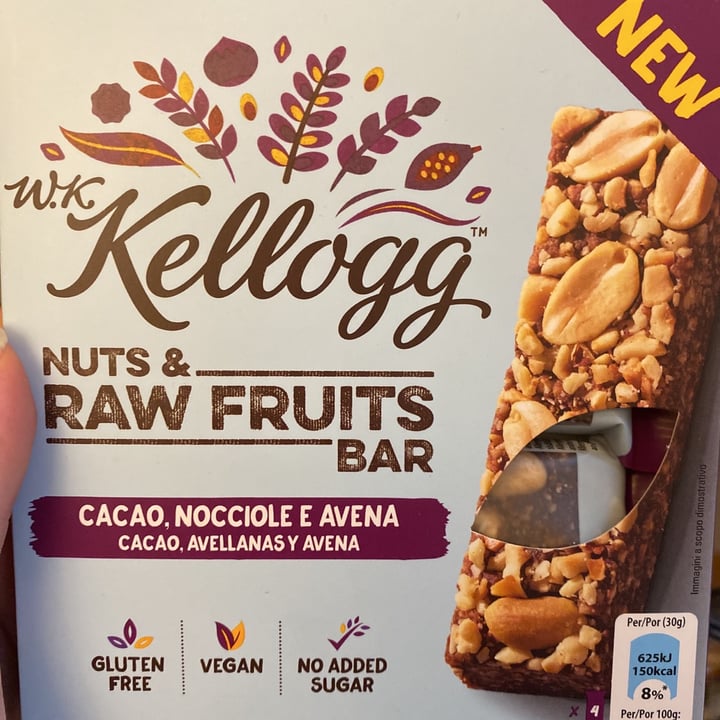 review photo of Kellogg's Nuts & Raw Fruits Bar shared by @bythehearts on 25 Jan 2021 - review