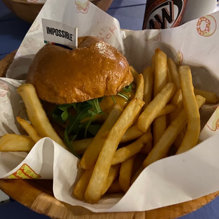 review photo of Coastes Impossible Burger shared by @dianalyh on 11 Jul 2021 - review