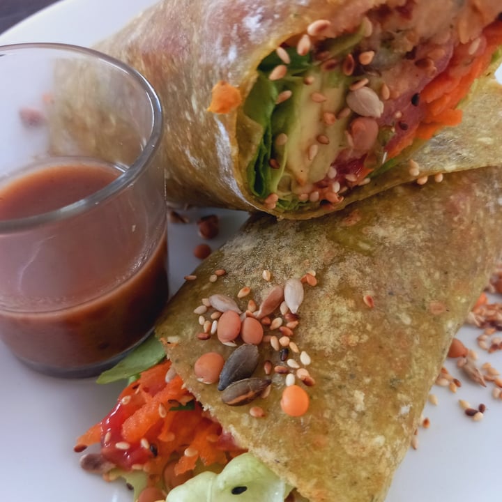 photo of Leafy Greens Falafel wrap shared by @chloewho on  19 Oct 2021 - review