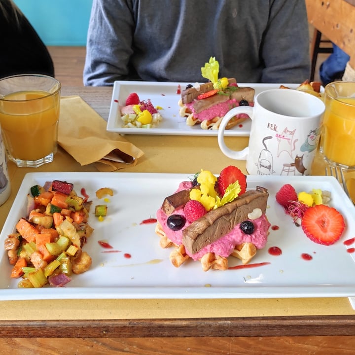 photo of Crazy Cat Café Brunch vegano shared by @miaolinz on  12 Jul 2022 - review