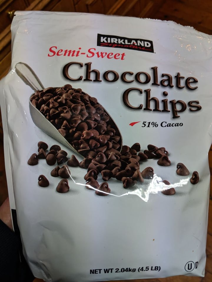 photo of Kirkland Signature Semi-Sweet Chocolate Chips shared by @pattyvegan on  27 Aug 2019 - review