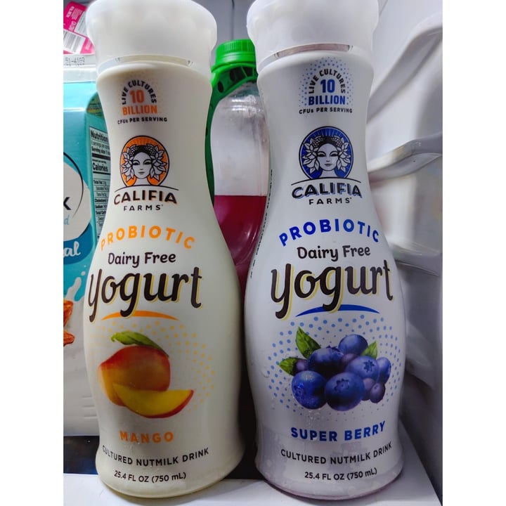 photo of Califia Farms Probiotic Dairy Free Yogurt Drink Mango shared by @amsvfrazier90 on  22 May 2020 - review
