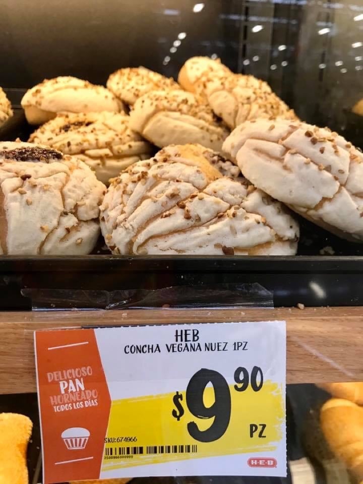 review photo of H-E-B Concha Vegana shared by @kary86 on 08 Feb 2020 - review
