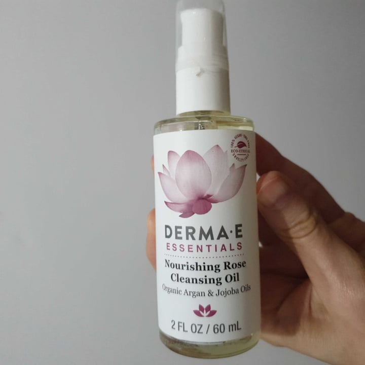 photo of Derma E Nourishing Rose Cleansing Oil shared by @mariecrisb on  17 Sep 2019 - review