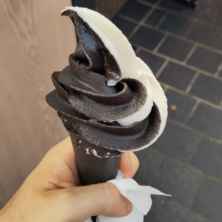 photo of BVRGER Swirl Ice Cream shared by @goosifer on  17 Jul 2022 - review