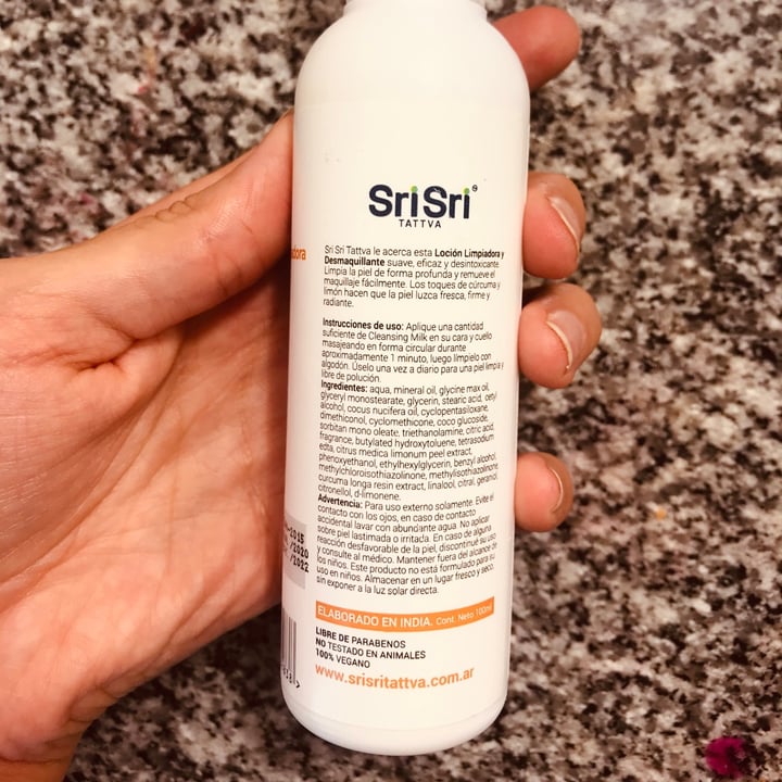 review photo of SriSri Tattva Locion limpiadora shared by @emiliaplazaperez on 12 Mar 2021 - review