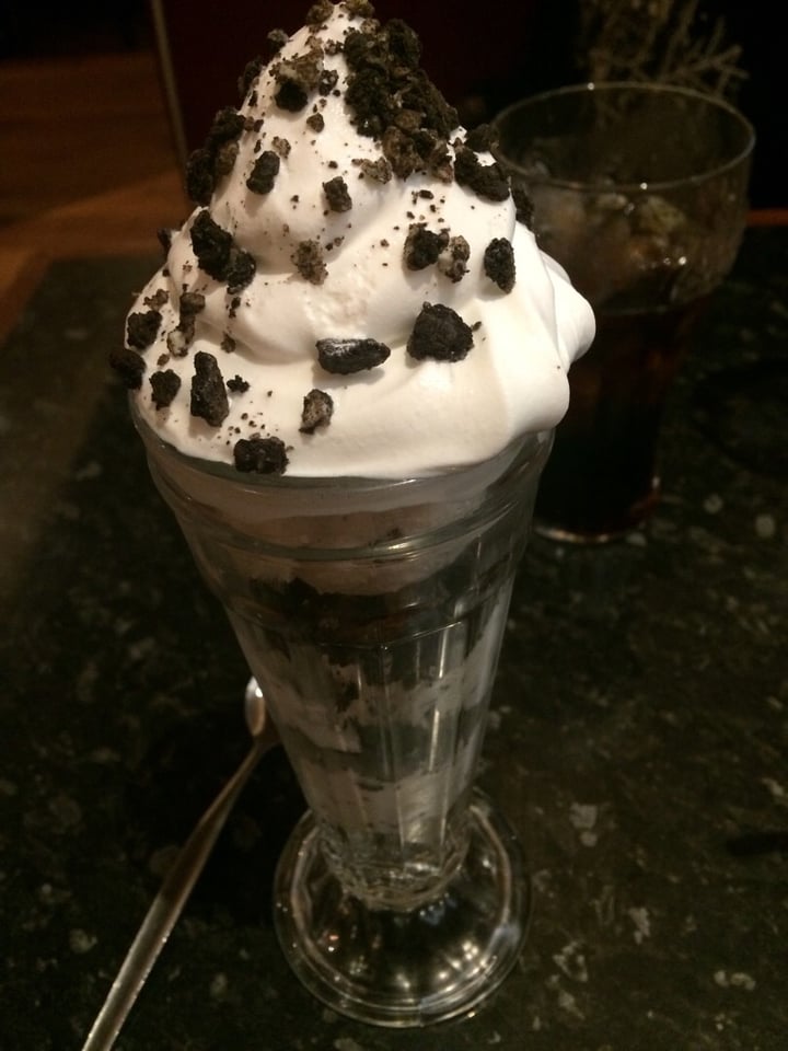 photo of Frankie & Benny's Cookies & Dreams Sundae shared by @ghoulyprincess on  08 Apr 2019 - review