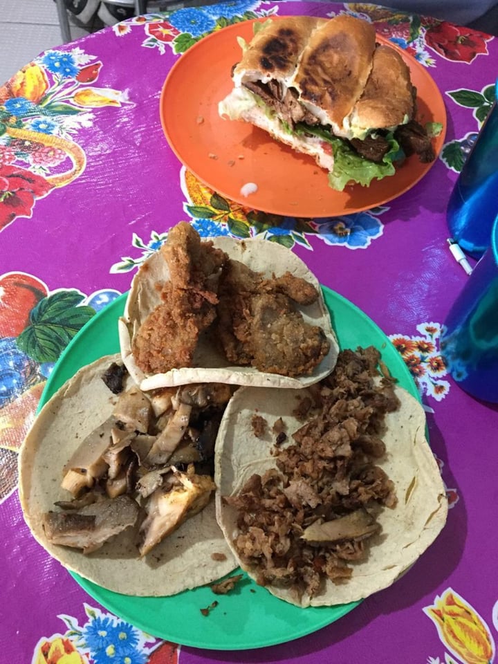 photo of Vegetal Orden de Tres Tacos shared by @proteccionplaneta on  13 Dec 2019 - review
