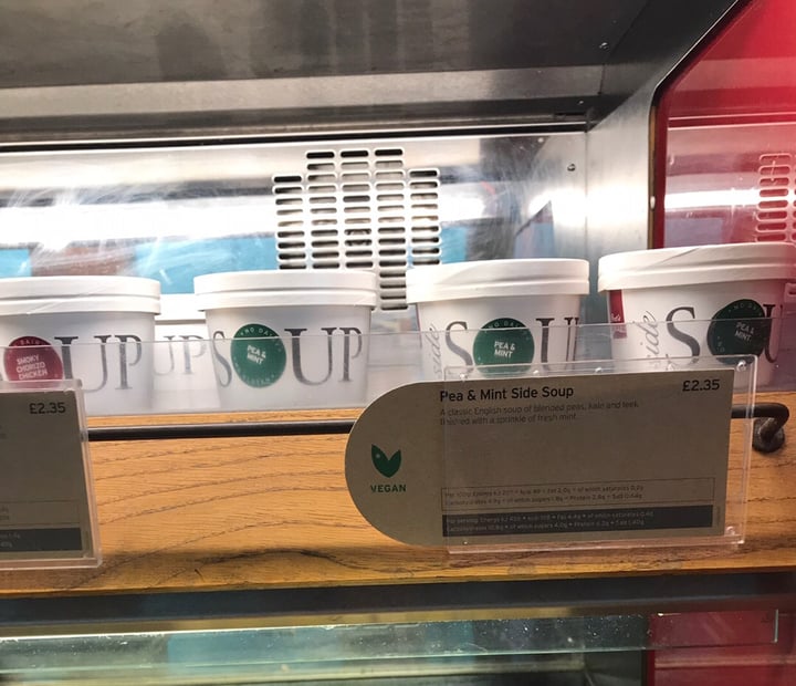 review photo of Pret A Manger Pea & Mint soup shared by @xpadrile on 19 Apr 2020 - review