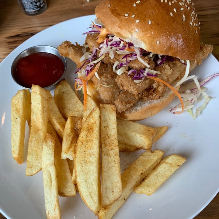 photo of Knead Bakery Southern Fried “chicken” Burger shared by @peppadew on  24 Jul 2021 - review