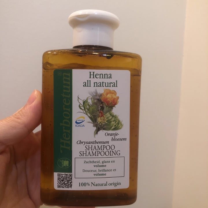 photo of Herboretum Orange Blossom And Chrysanthemum Shampoo shared by @marijarobe on  18 Sep 2021 - review