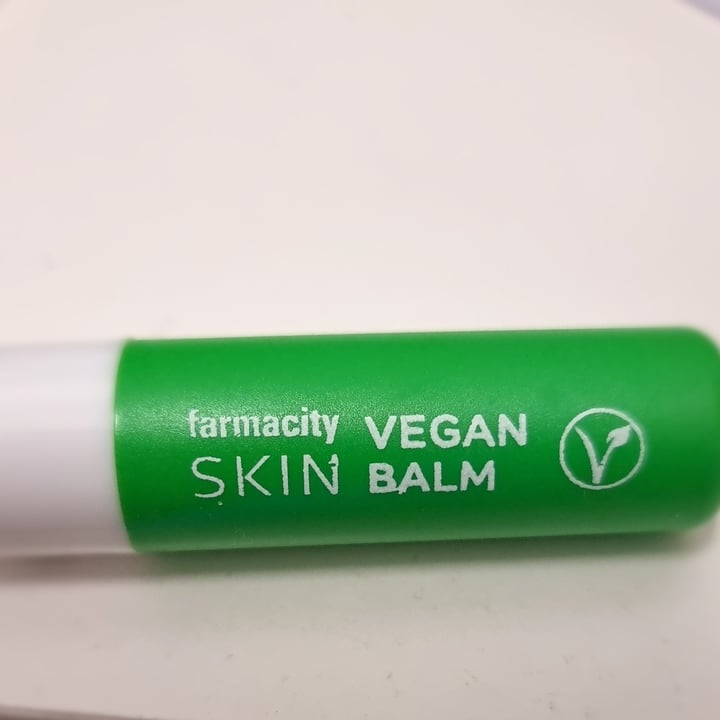 review photo of Farmacity Protector Labual shared by @veronica1312 on 18 Feb 2022 - review