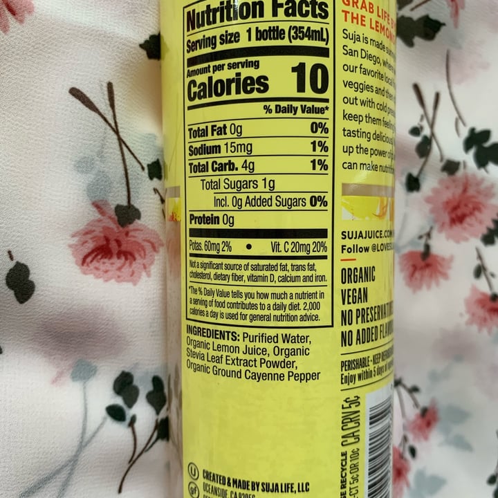 review photo of Suja Juice Lemon love shared by @lychee on 20 Dec 2021 - review