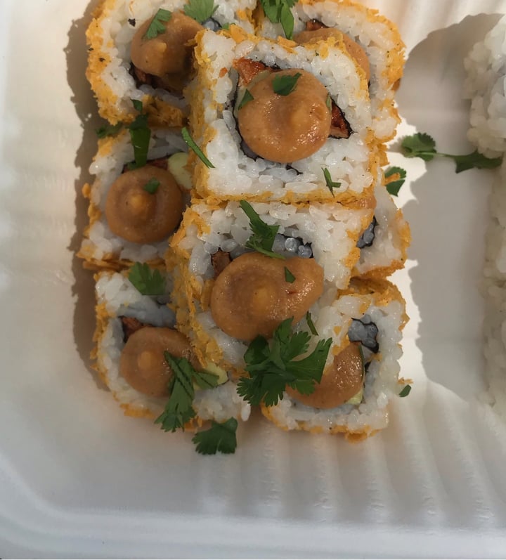 review photo of SushiLove Full Kitchen Alchemist shared by @sydandbeats on 01 May 2020 - review