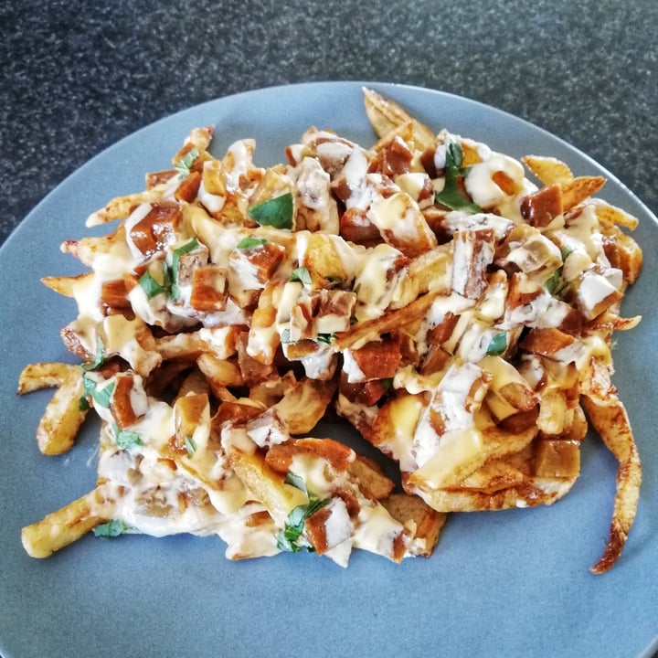 review photo of Herbivorous Loaded fries shared by @simonel on 16 Jun 2020 - review