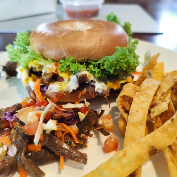 photo of Sala Kuala Lumpur Vegan Restaurant Bagel Burger shared by @muzzypetra on  04 Jun 2020 - review