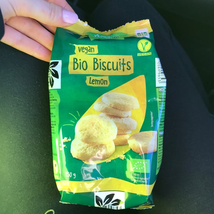 photo of Vemondo Vegan bio biscuits lemon shared by @francineveg on  07 Jan 2022 - review