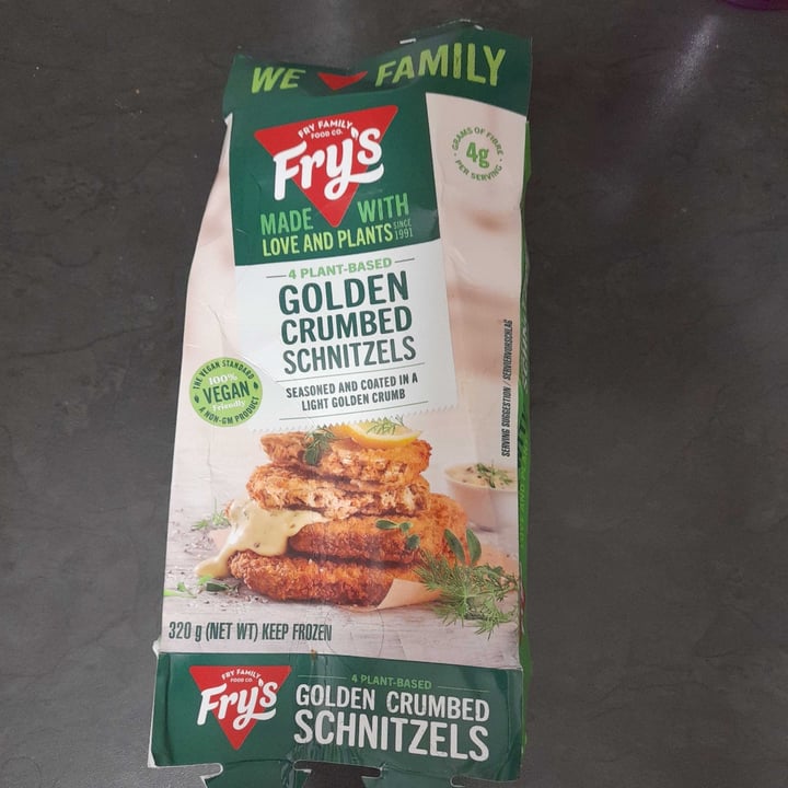 review photo of Fry's Family Food Fry's Golden Crumbs Schnitzel shared by @t-hina on 15 Dec 2022 - review