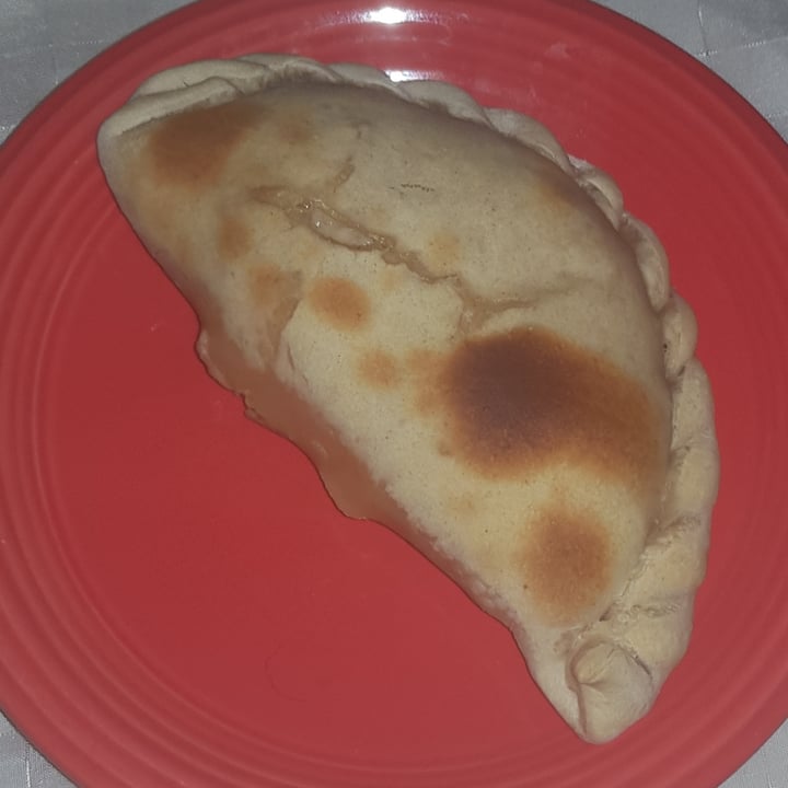 photo of Veganuel Mini Calzone caprese shared by @liladsf13 on  15 Mar 2021 - review