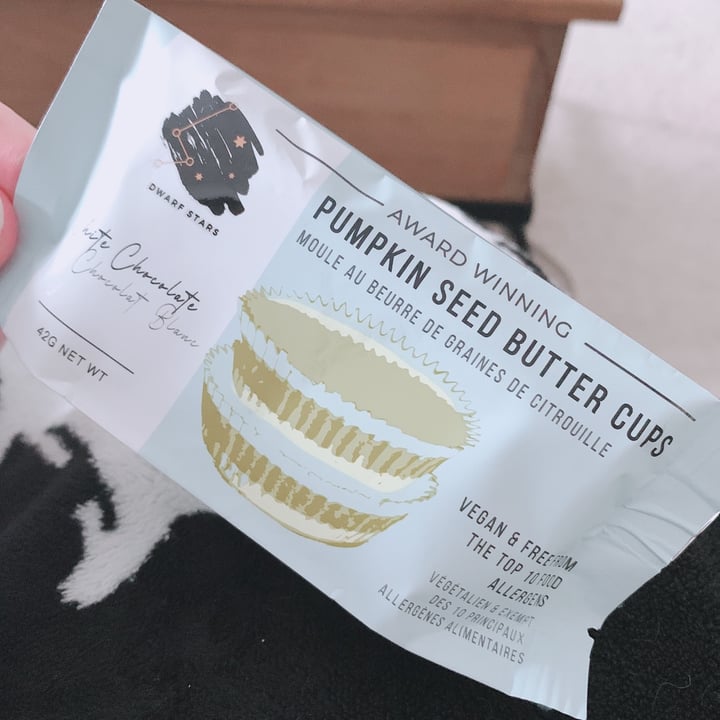 photo of Dwarf Stars White Chocolate Pumpkin Seed Butter Cups shared by @strawbunnie on  24 Feb 2021 - review