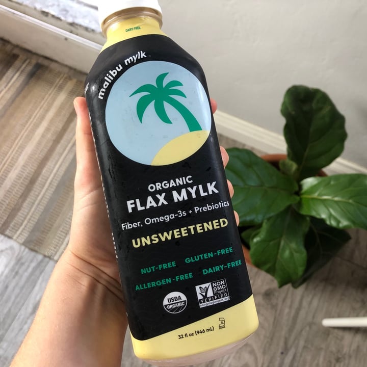 photo of Malibu Mylk Organic Unsweetened Flax Mylk shared by @smallbird on  09 Jul 2021 - review