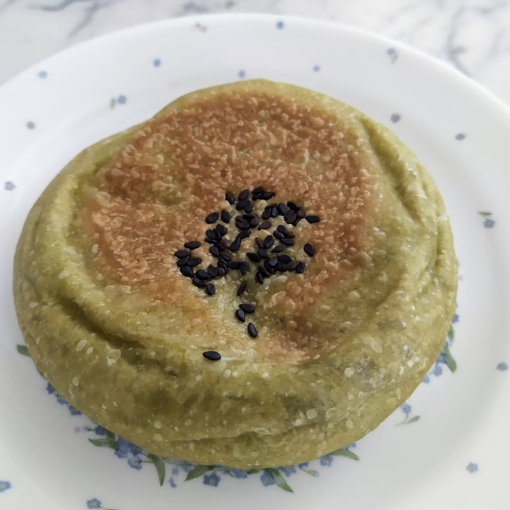 photo of slow bakes matcha mochi red bean bread shared by @windgal on  20 Apr 2021 - review