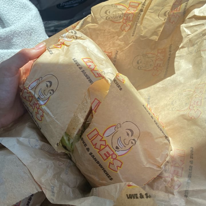 photo of Ike's Love & Sandwiches Pee Wee shared by @yarilovezzucchini on  06 Aug 2022 - review