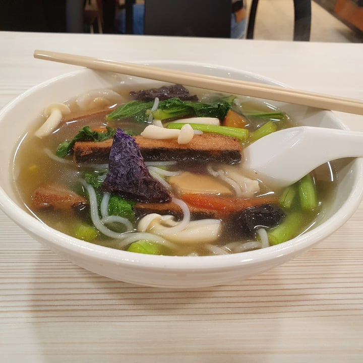 photo of e Veg - Marina Square - 益素食 Vegetarian Fish Head Bee Hoon shared by @ooiguanlin on  07 Jul 2022 - review