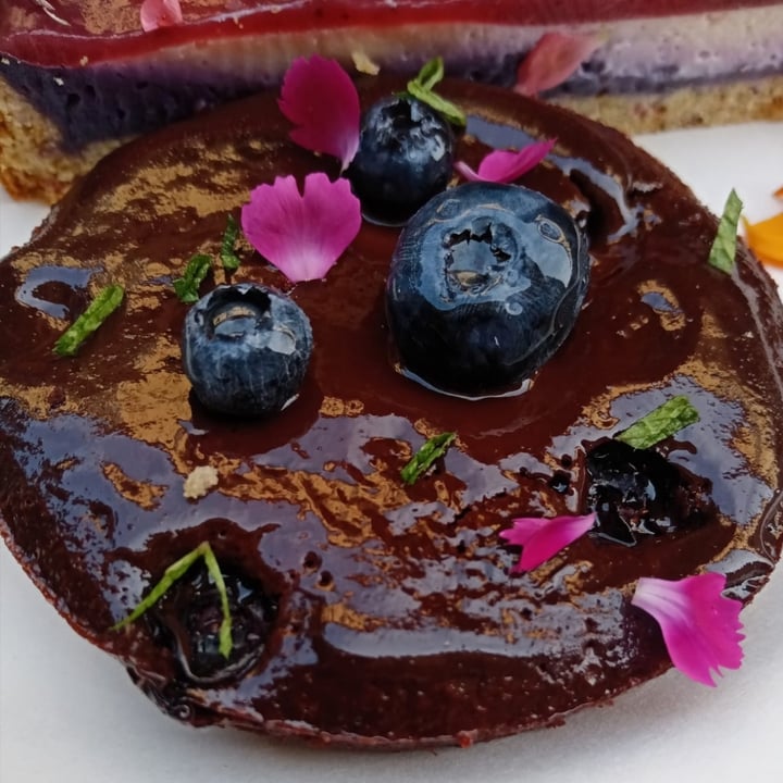 review photo of La colazione di Sara brownie cioccolato, mirtilli e menta shared by @andrews83 on 24 Jul 2022 - review
