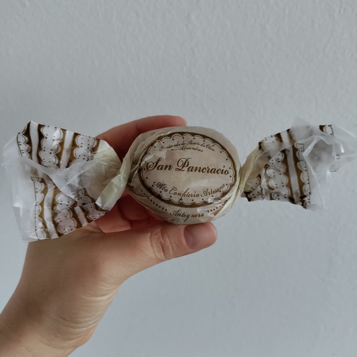 review photo of Pancracio Mantecado de aceite de oliva con almendras shared by @ein on 19 Jan 2022 - review