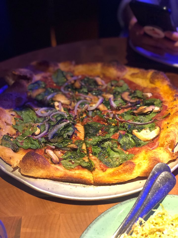 photo of Blue Label Pizza & Wine Veganized: Green Machine Pizza shared by @delphinesupanya on  21 Jun 2019 - review