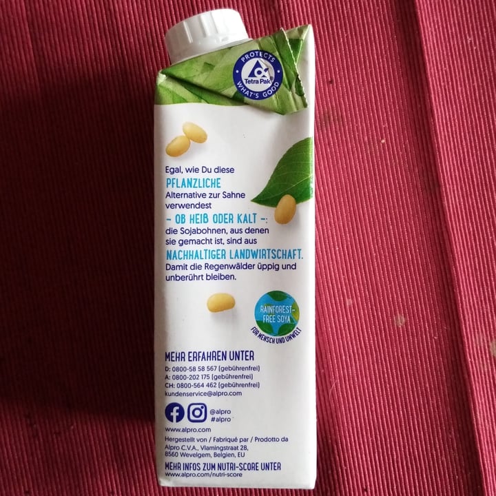 review photo of Alpro Cooking/Cuisine Soya 14% Fat shared by @astronautovic on 09 Dec 2021 - review