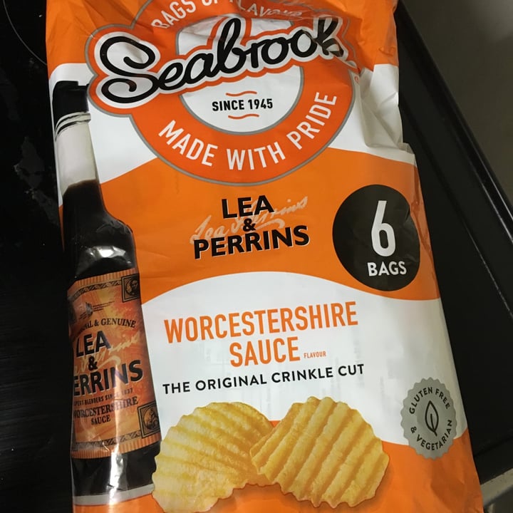 photo of Seabrook Lea & Perrins Worcester Sauce Crisps shared by @velvetveganworld on  19 Mar 2021 - review